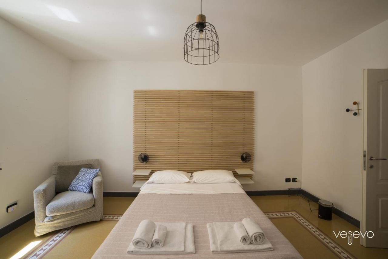 Vesevo Rooms Napoli Eksteriør billede